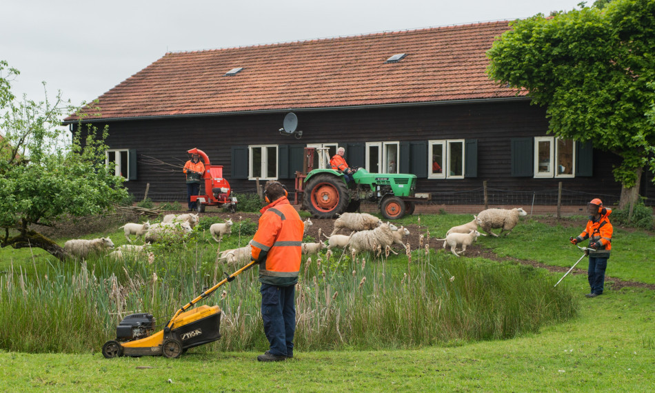'Wij zorgen dat alles  netjes is'